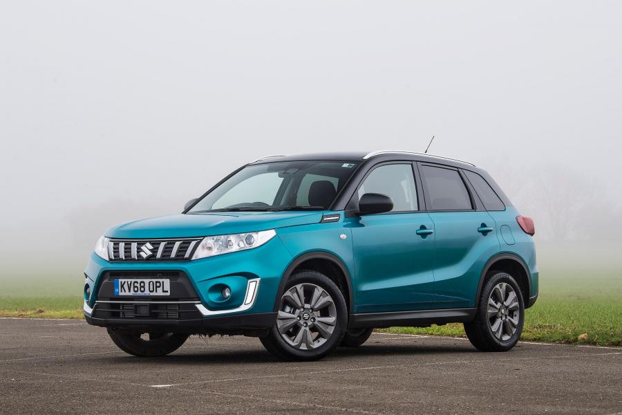  Suzuki Vitara 2018 года  (UK) (фото 1 из 25)